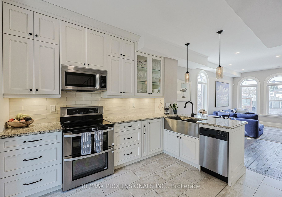 9b-harlton-crescent-toronto-ontario-w13034844
