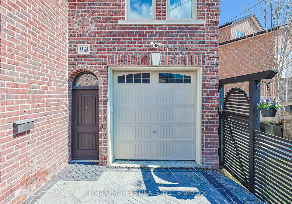 9b-harlton-crescent-toronto-ontario-w13034844