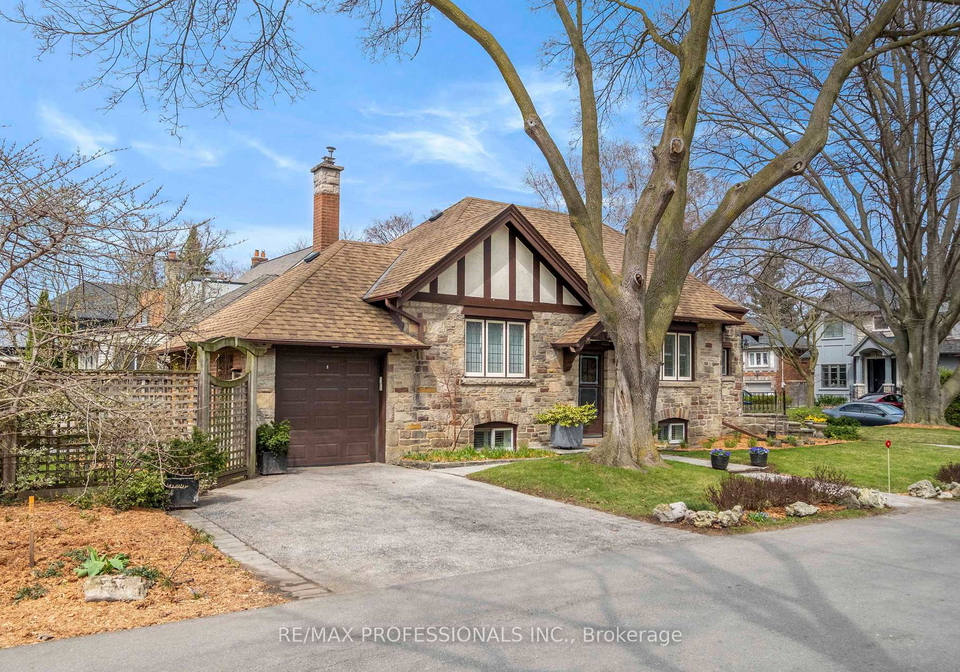 10-edgemore-drive-etobicoke-ontario-w13034930