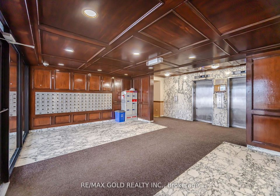 3533-derry-road-mississauga-ontario-w13034936
