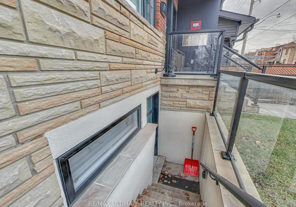 115-wallace-avenue-toronto-ontario-w13034972