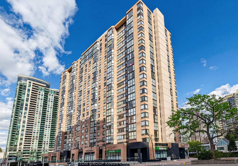 265-enfield-place-mississauga-ontario-w13035018