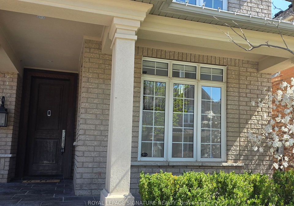 2096-newell-crescent-burlington-ontario-w13035092