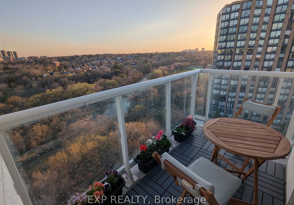 10-wilby-crescent-north-york-ontario-w13035148