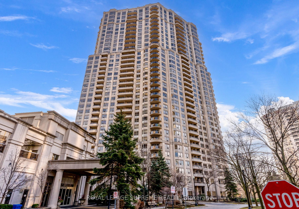 25-kingsbridge-garden-circle-mississauga-ontario-w13035242