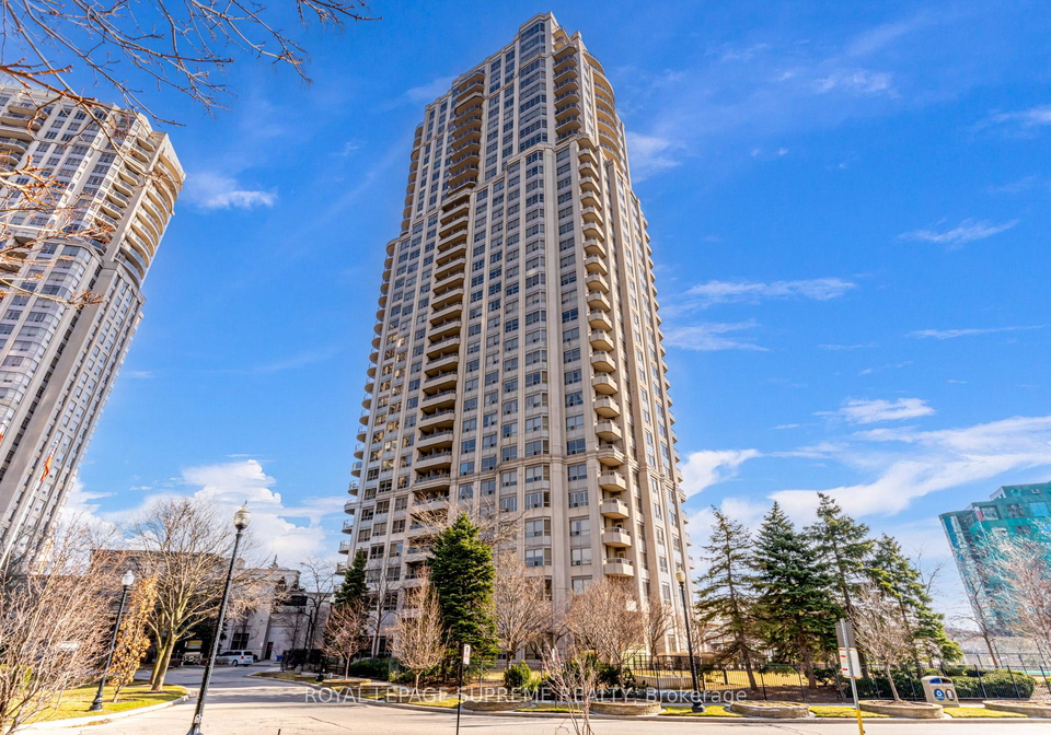 25-kingsbridge-garden-circle-mississauga-ontario-w13035242