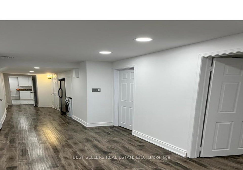 3045-hawktail-crescent-mississauga-ontario-w13035256