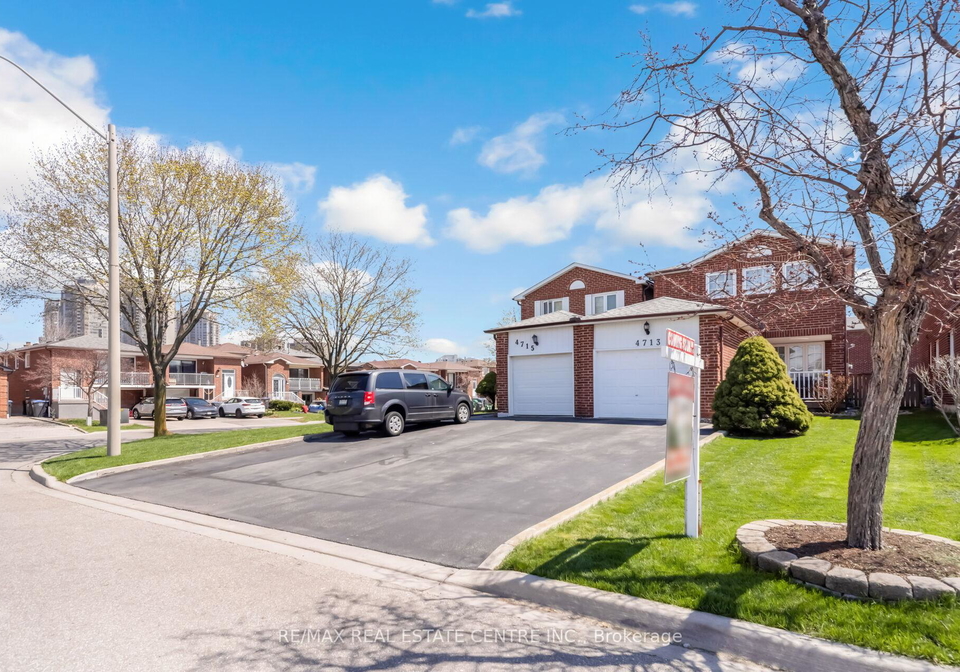 4713-empire-crescent-mississauga-ontario-w13035384