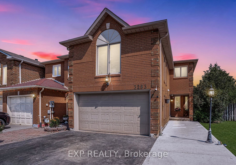 3283-bobwhite-mews-mississauga-ontario-w13035798