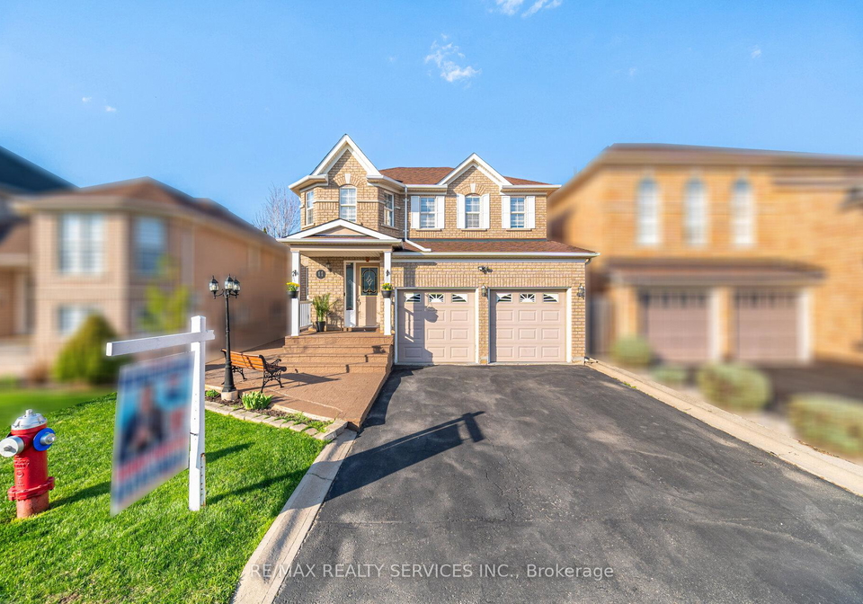 11-poplar-plains-road-brampton-ontario-w13035810