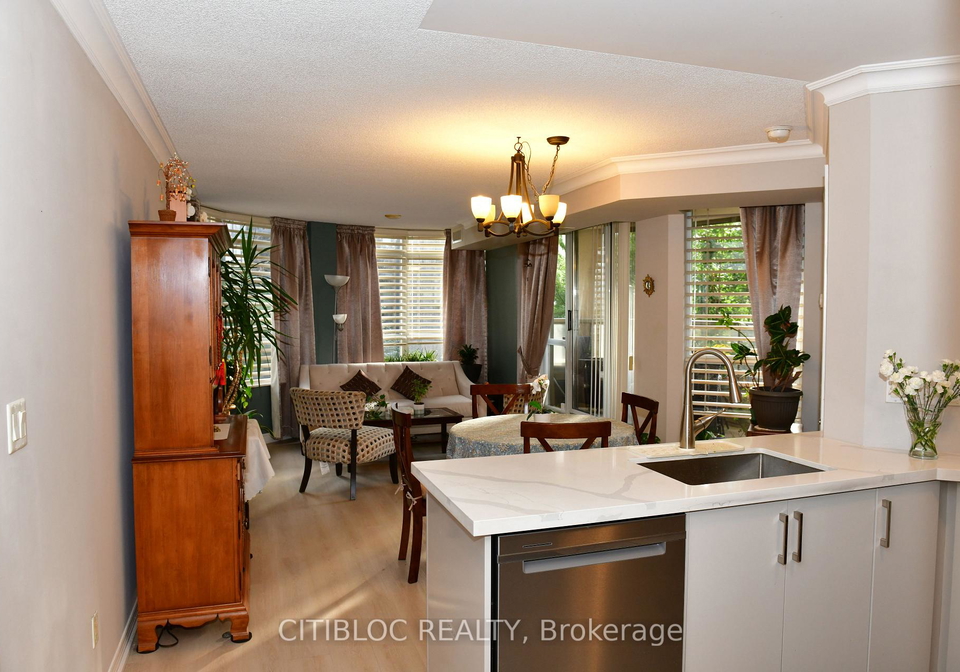 310-burnhamthorpe-road-w-mississauga-ontario-w13035838