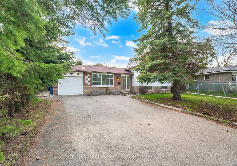 15-lawrence-avenue-orangeville-ontario-w13035842