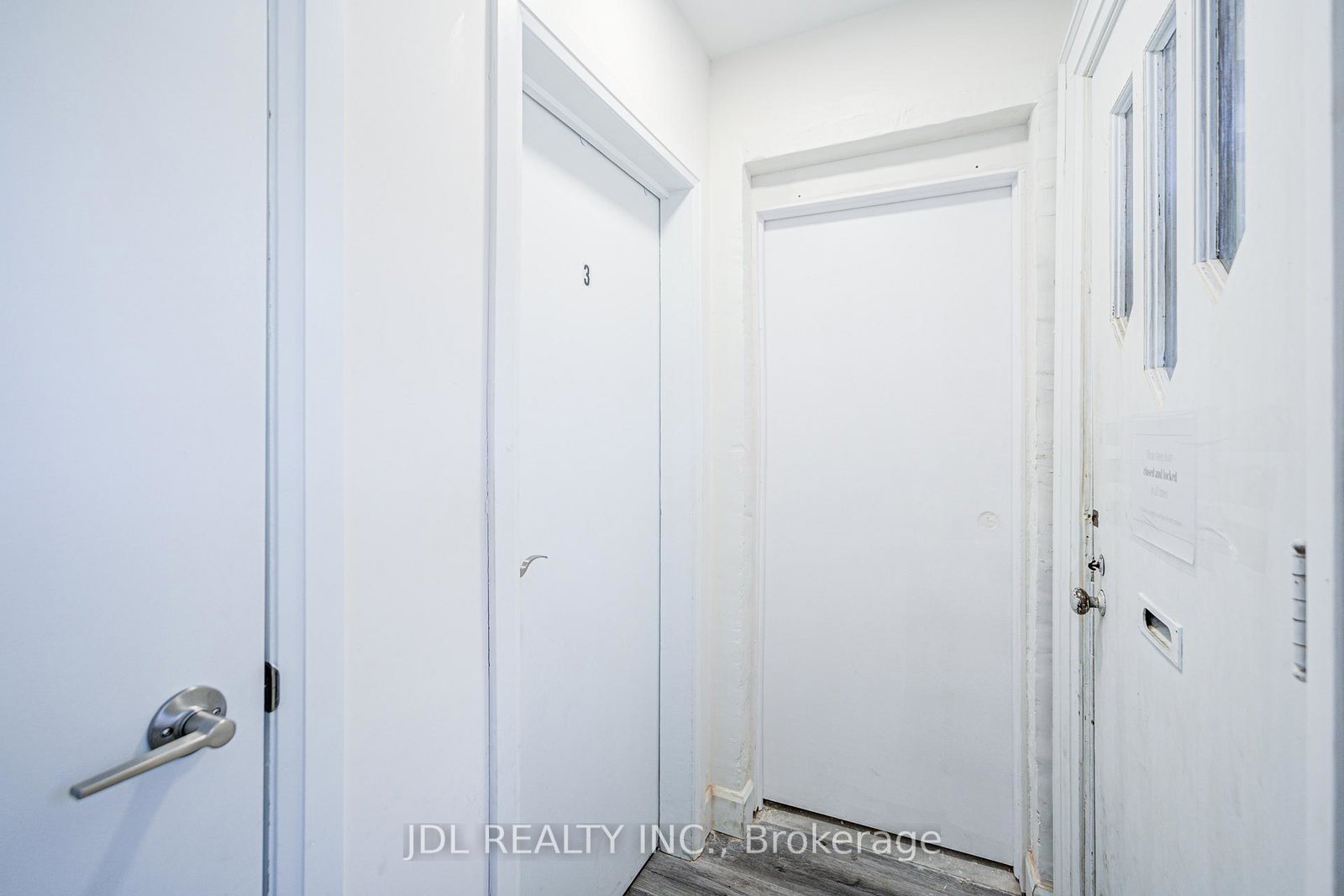 5-sorauren-avenue-toronto-ontario-w13035898