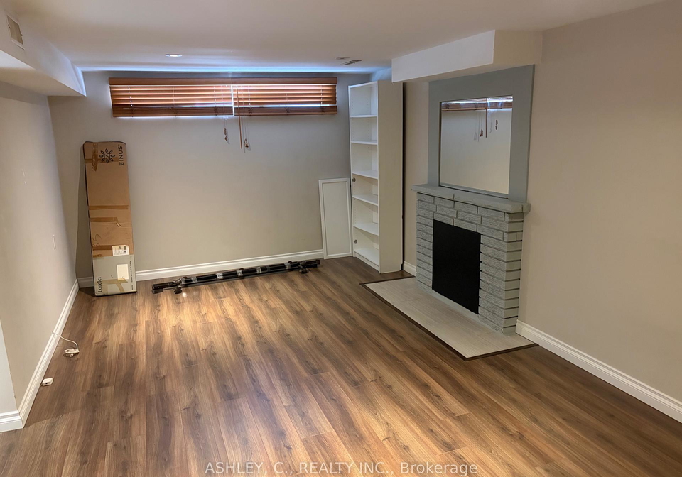 267-king-street-e-mississauga-ontario-w13035968