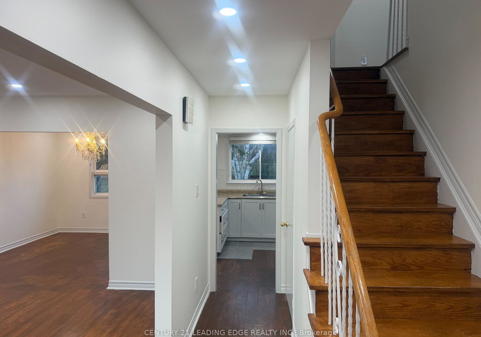 95-willowridge-road-etobicoke-ontario-w13036316