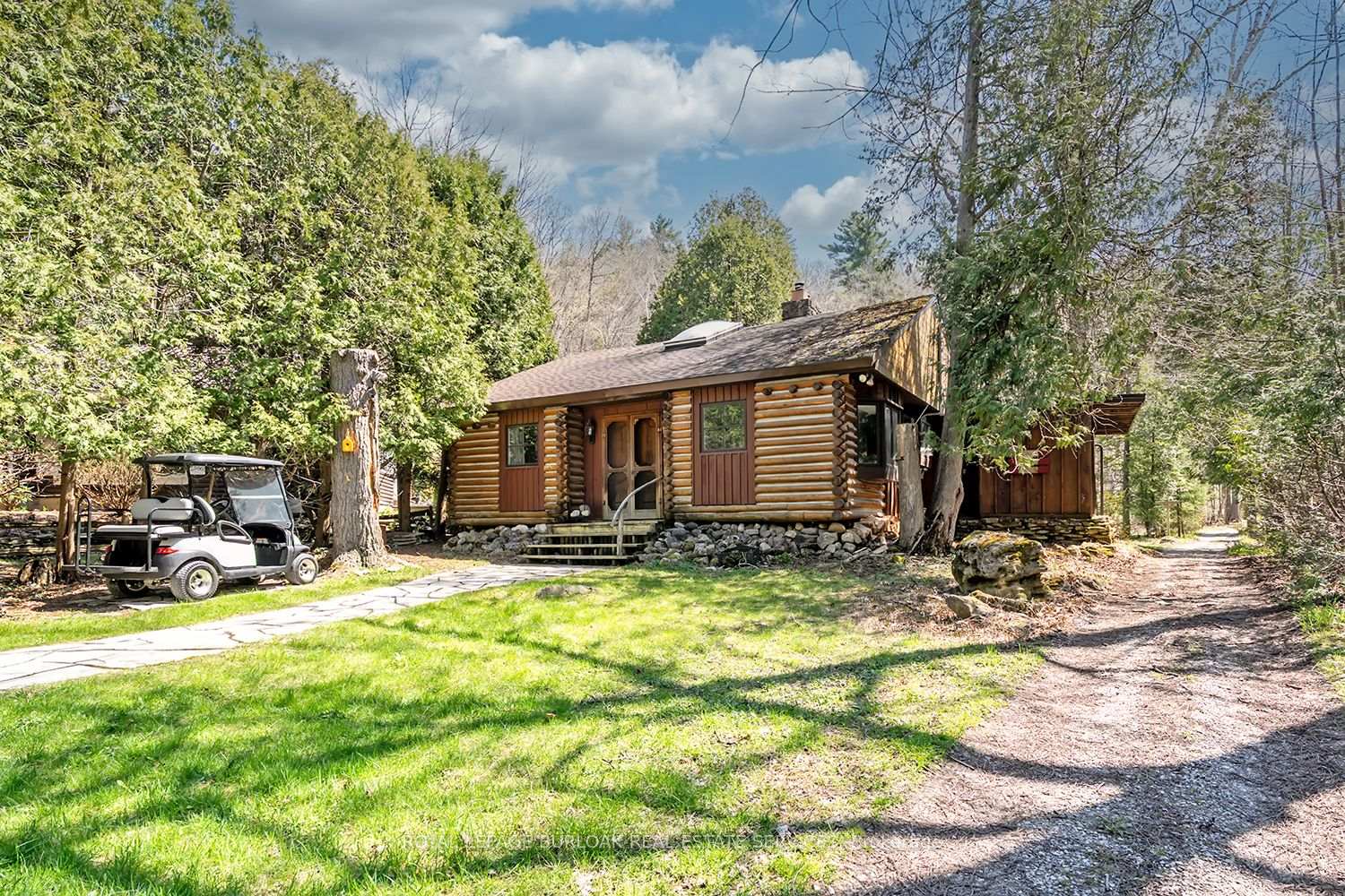 6099-cedar-grove-burlington-ontario-w13036468