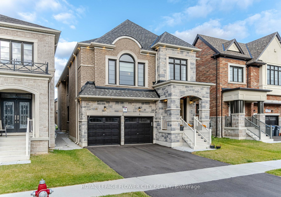 8-ixworth-circle-brampton-ontario-w13036512