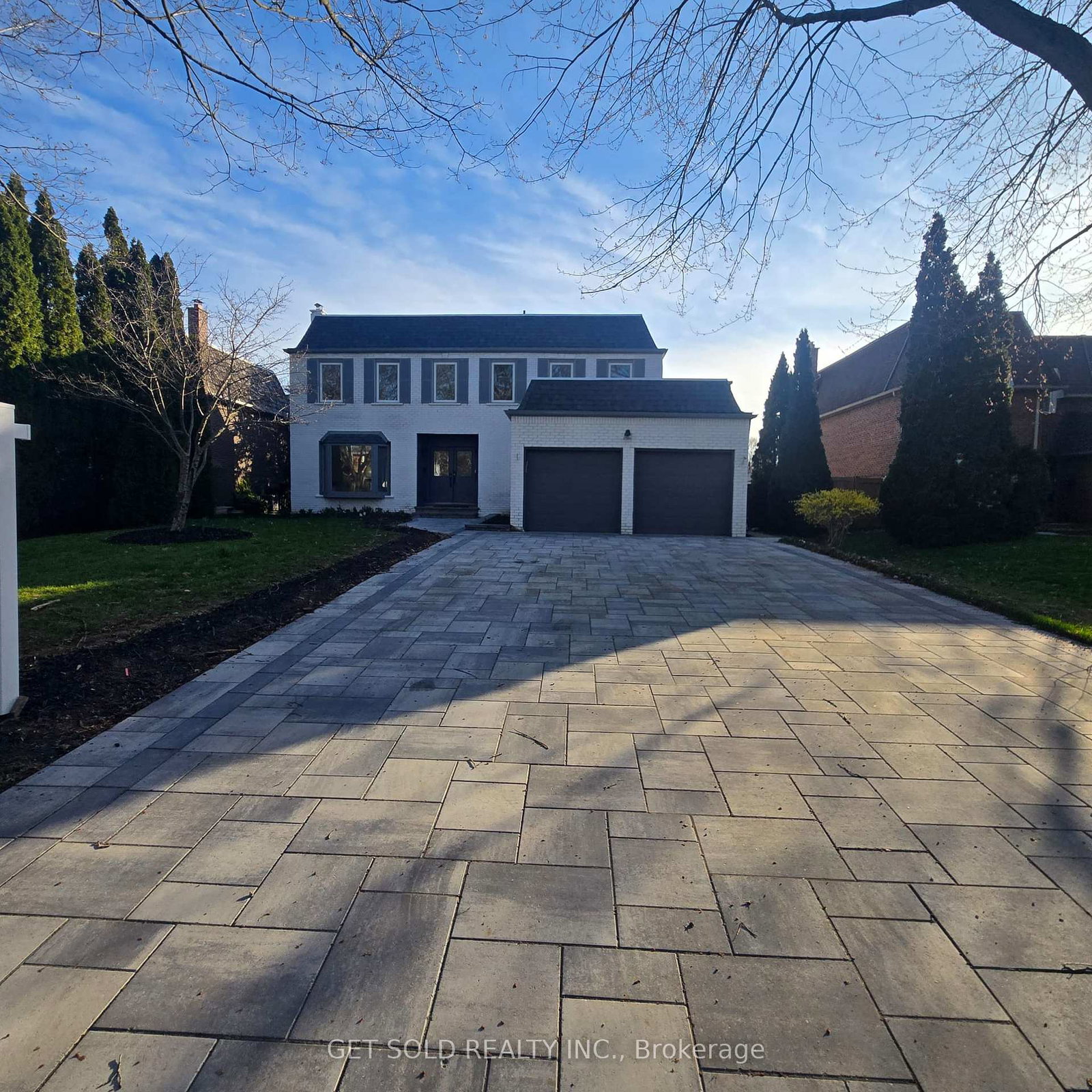 1768-sherwood-forrest-circle-mississauga-ontario-w13036578