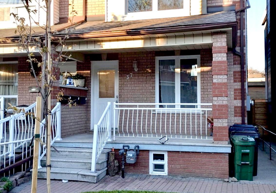 37-gillespie-avenue-toronto-ontario-w13036658