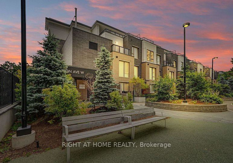 2530-eglinton-avenue-w-mississauga-ontario-w13036676