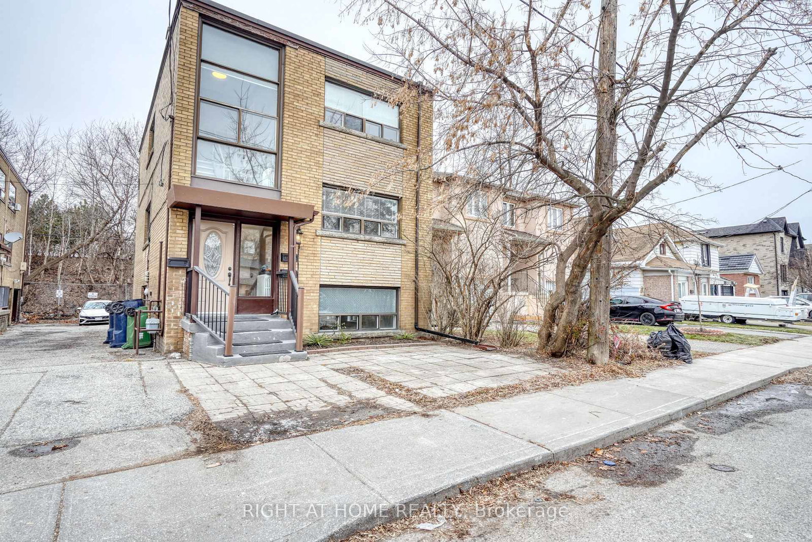 101-sixteenth-street-etobicoke-ontario-w13036836
