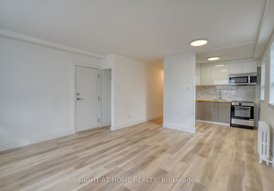 101-sixteenth-street-etobicoke-ontario-w13036836