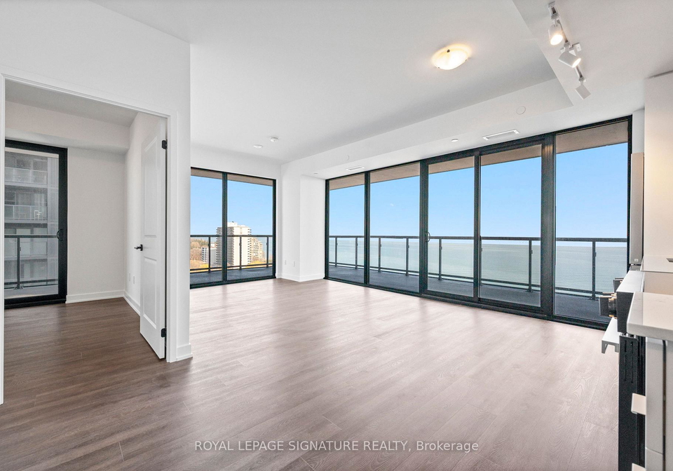 2075-lakeshore-road-burlington-ontario-w13036846