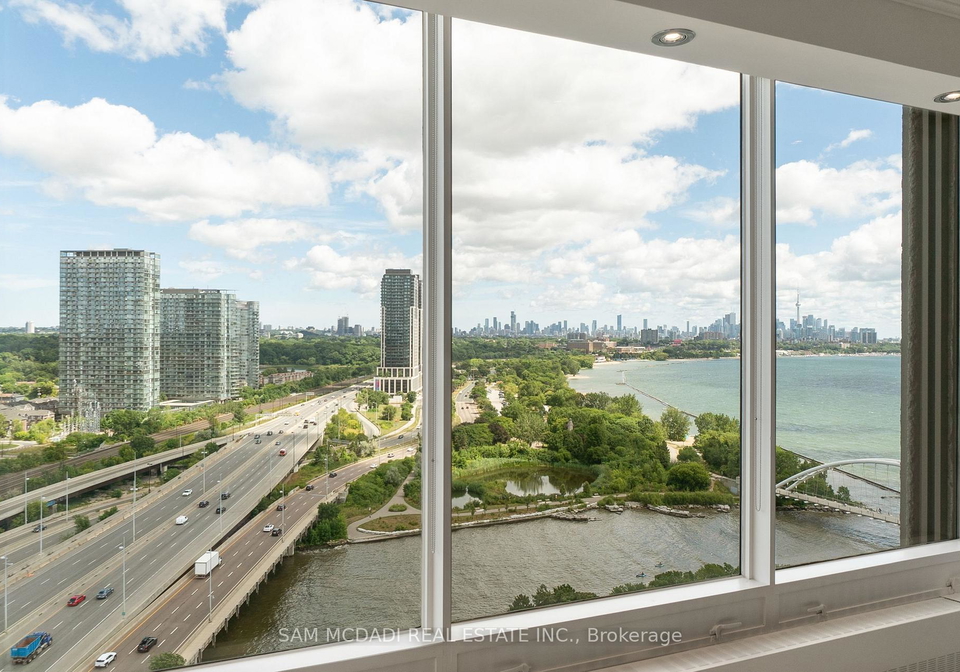 2045-lakeshore-boulevard-w-etobicoke-ontario-w13036900