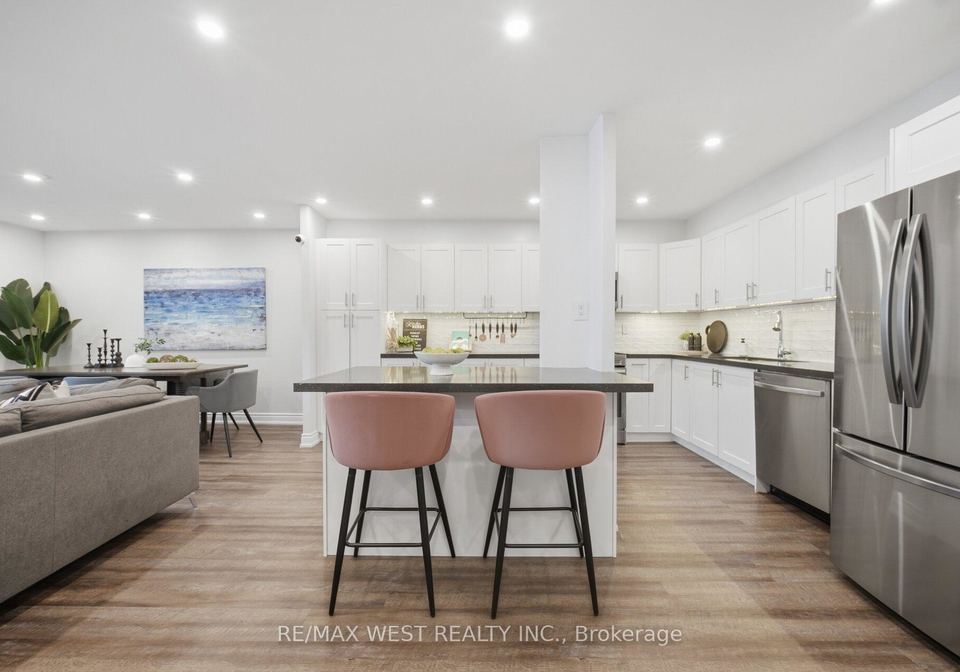 75-emmett-avenue-north-york-ontario-w13036912