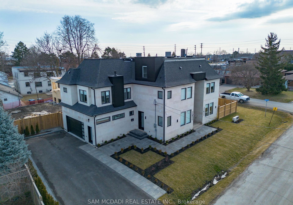 1019-strathy-avenue-mississauga-ontario-w13036928