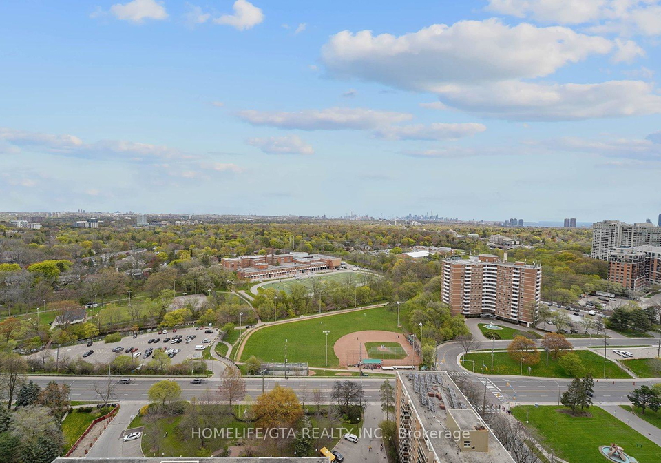 60-central-park-roadway-etobicoke-ontario-w13037222