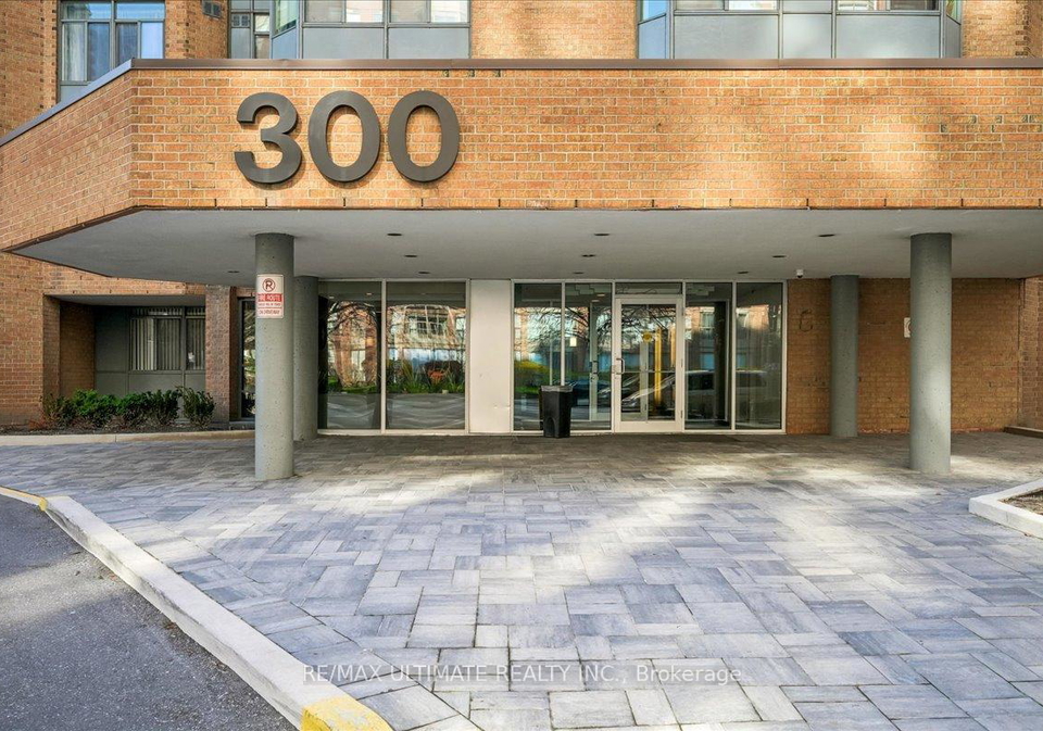 300-webb-drive-mississauga-ontario-w13037440
