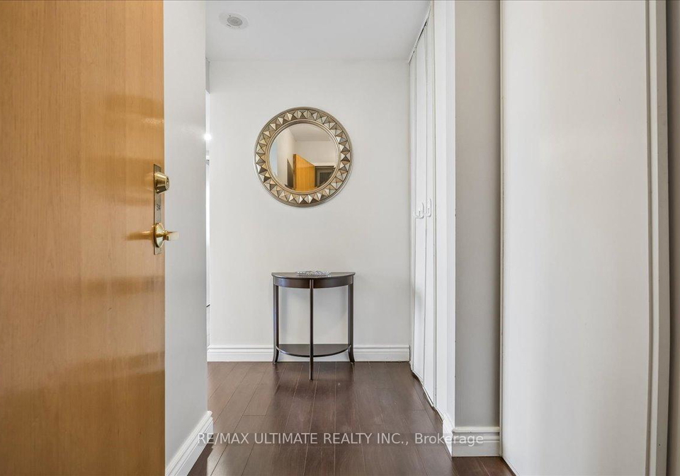 300-webb-drive-mississauga-ontario-w13037440