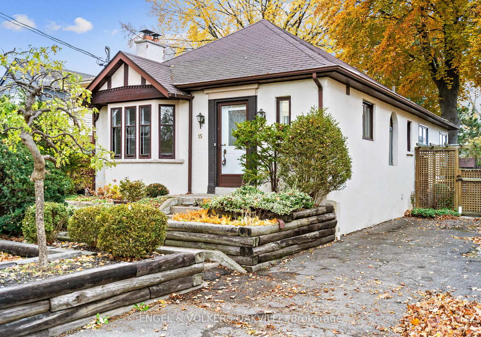 15-benson-avenue-mississauga-ontario-w13037506