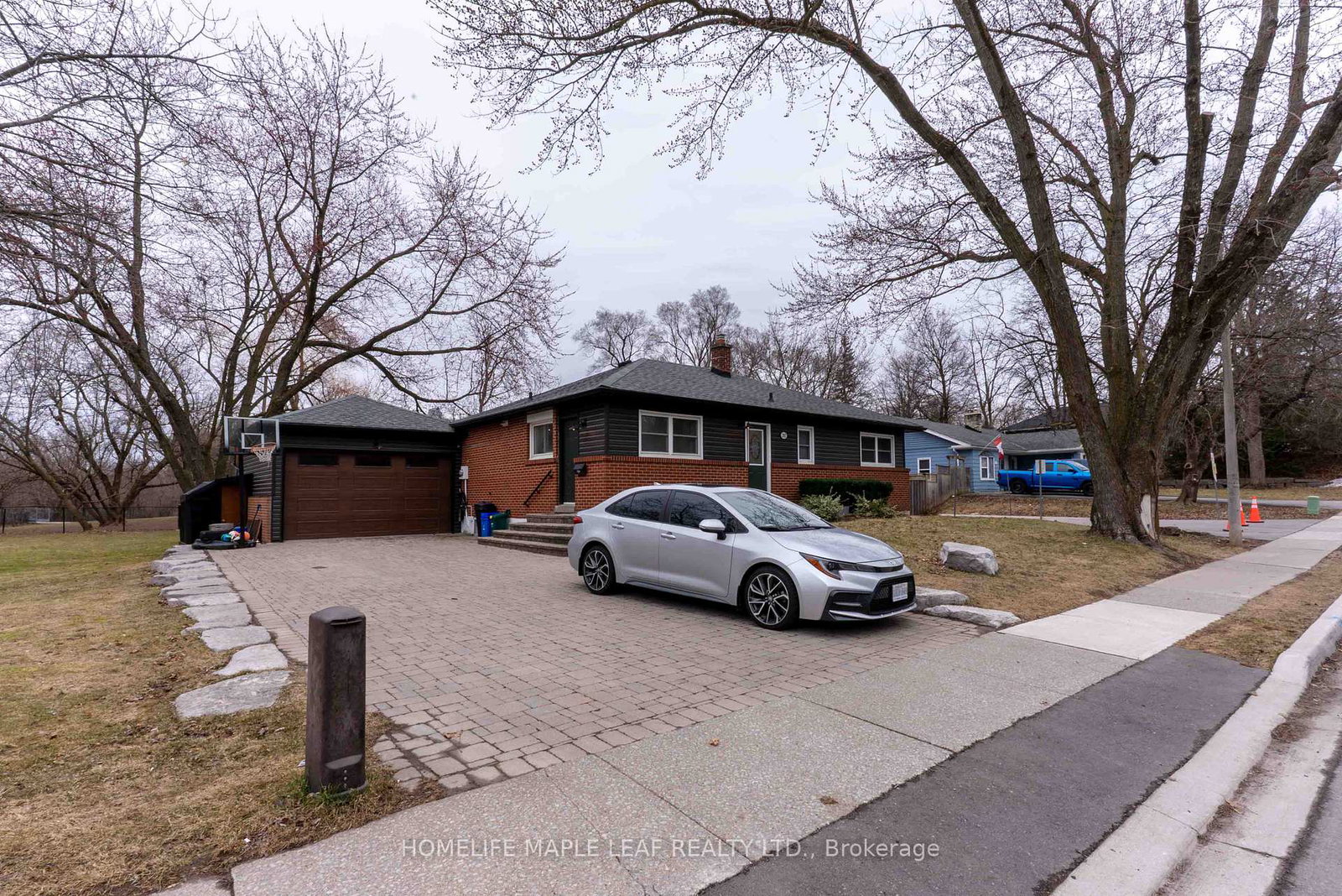 292-woodward-avenue-milton-ontario-w13037614