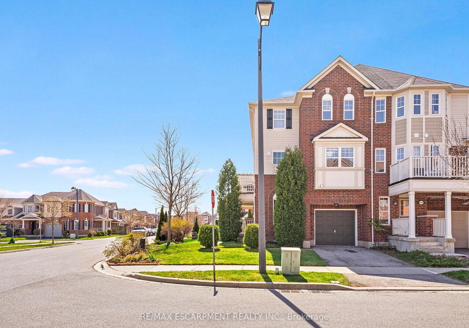 656-frank-place-milton-ontario-w13037836