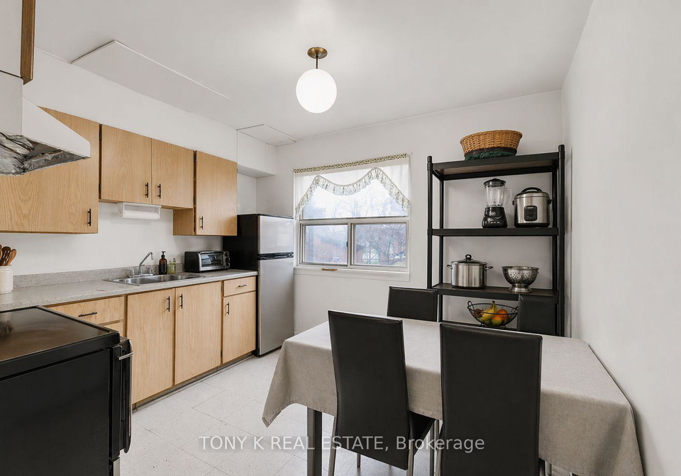 3012-keele-street-york-ontario-w13037910