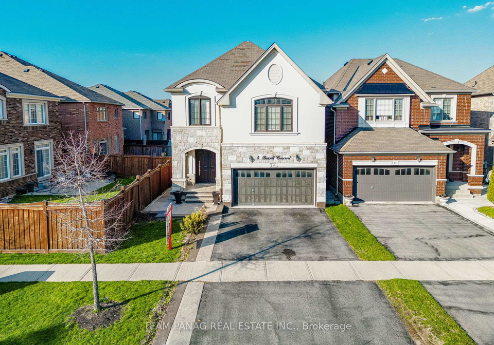 4-bassett-crescent-brampton-ontario-w13037974