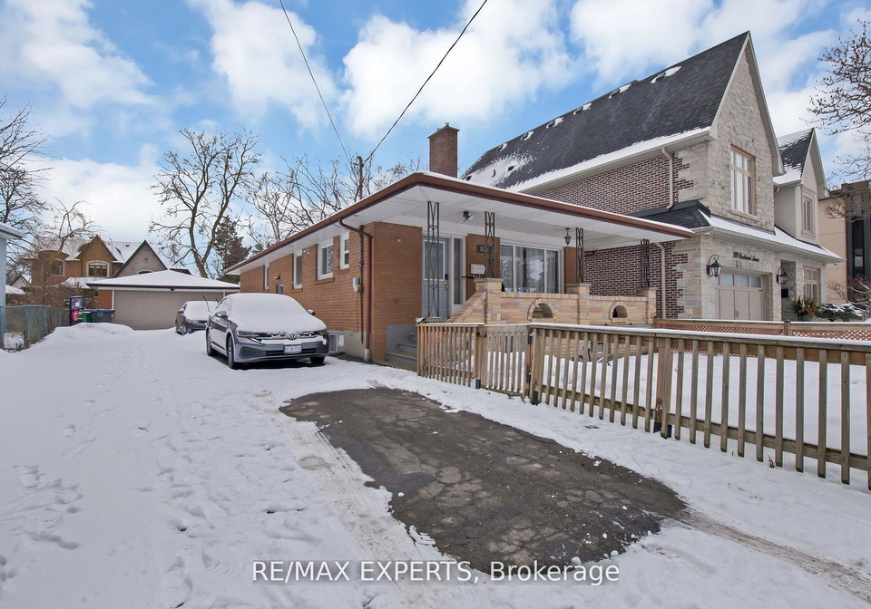 934-beechwood-avenue-mississauga-ontario-w13037996