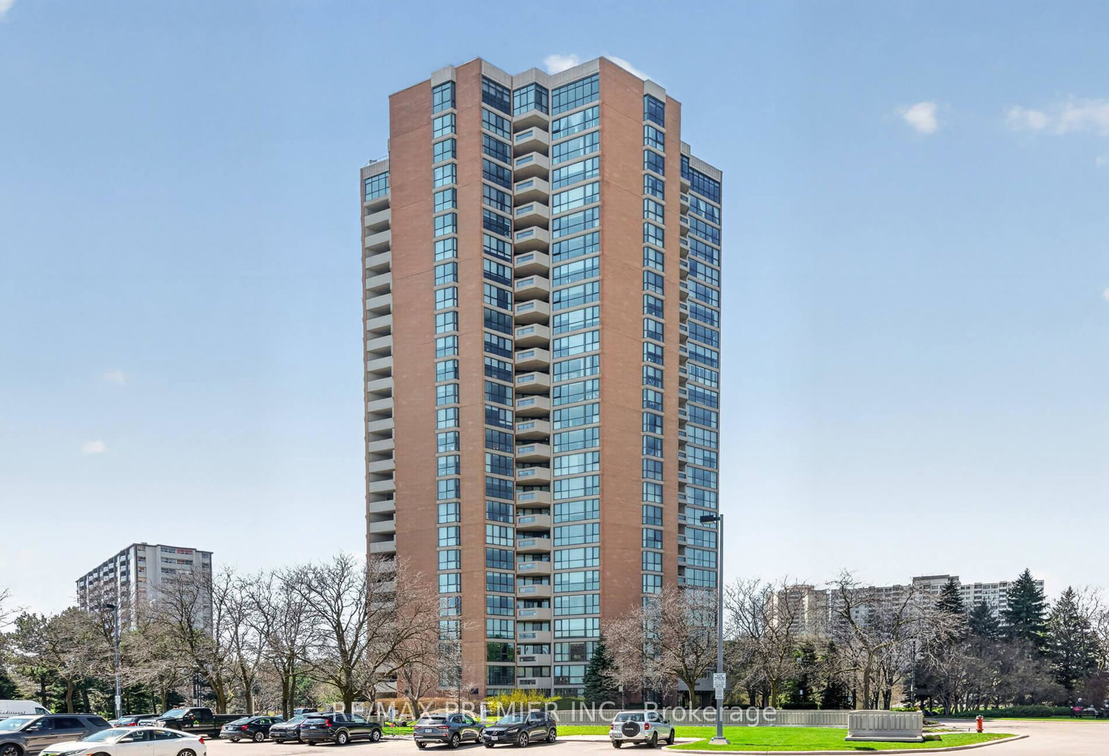 2000-islington-avenue-etobicoke-ontario-w13038050
