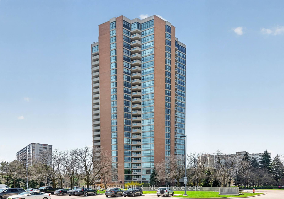 2000-islington-avenue-etobicoke-ontario-w13038050