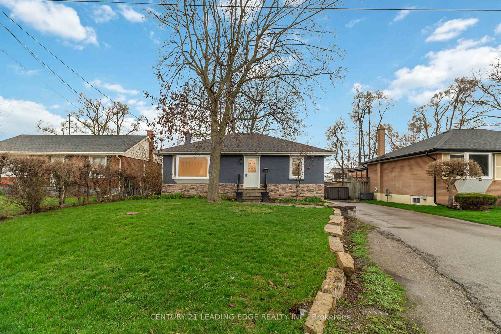 623-wickens-avenue-burlington-ontario-w13038102