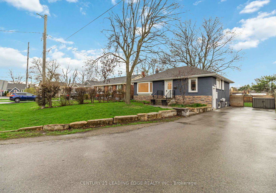 623-wickens-avenue-burlington-ontario-w13038102