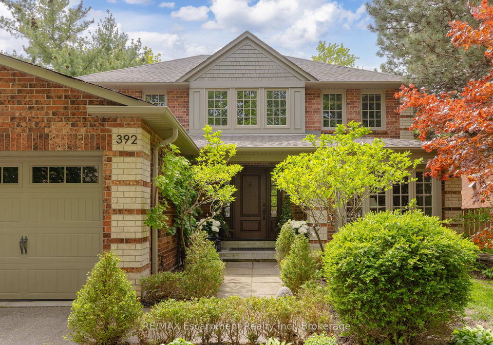 392-aspen-forest-drive-oakville-ontario-w13038184