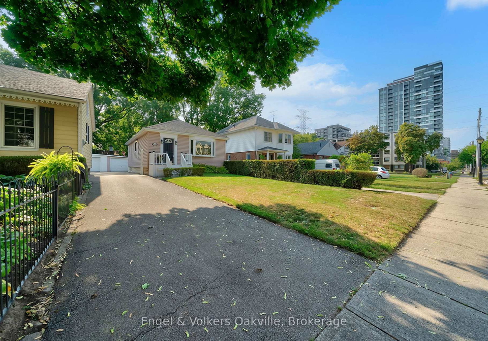1354-ontario-street-burlington-ontario-w13038222