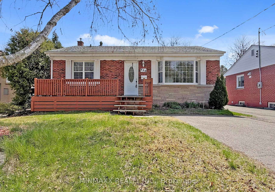 632-inverness-avenue-burlington-ontario-w13038282