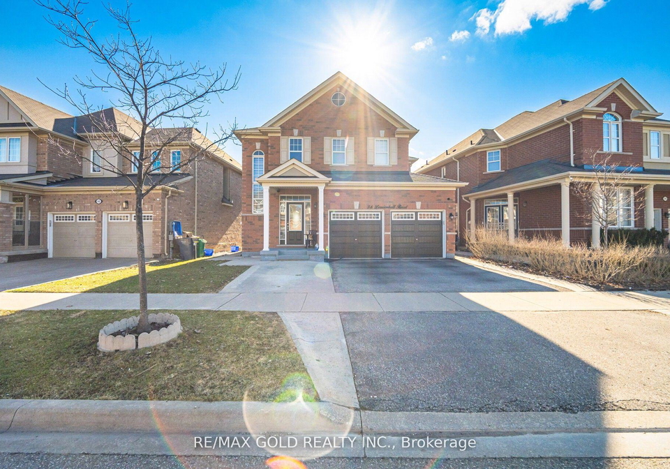 38-leadenhall-road-brampton-ontario-w13038330