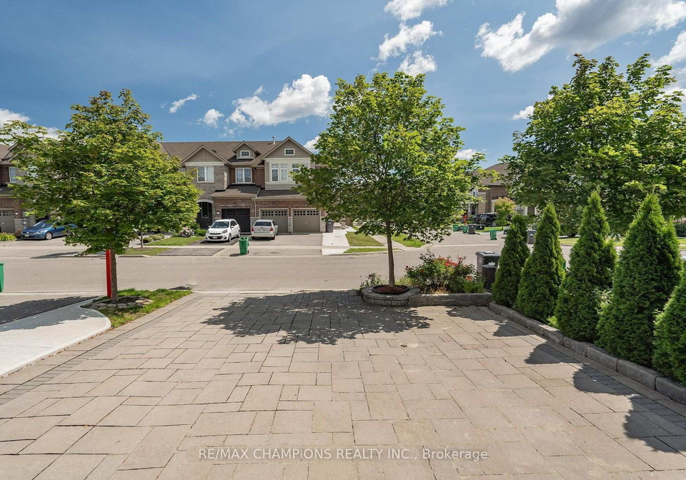 114-tundra-road-caledon-ontario-w13038438