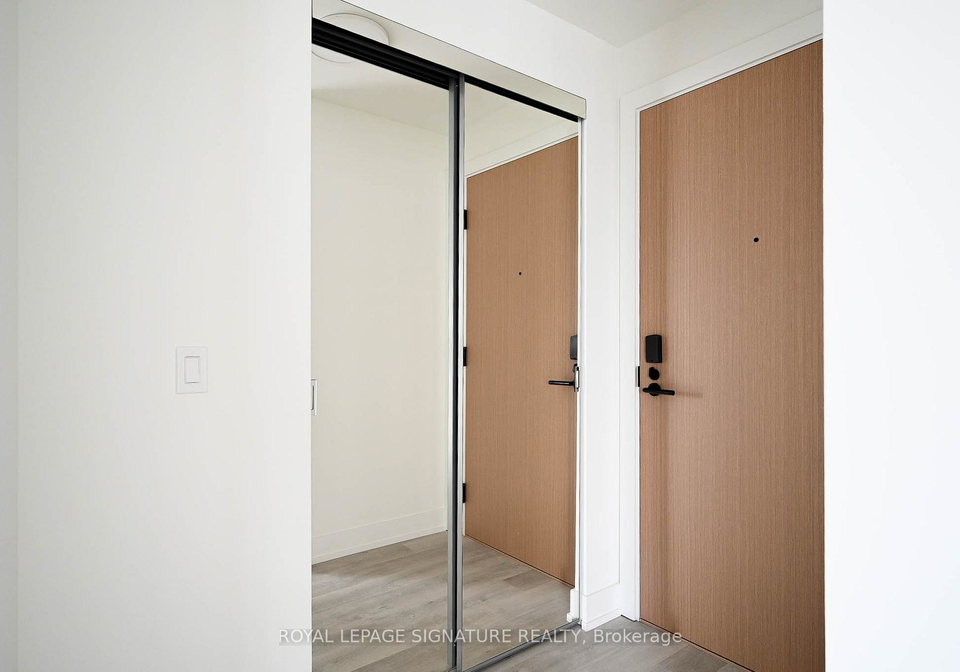 60-central-park-roadway-etobicoke-ontario-w13038476