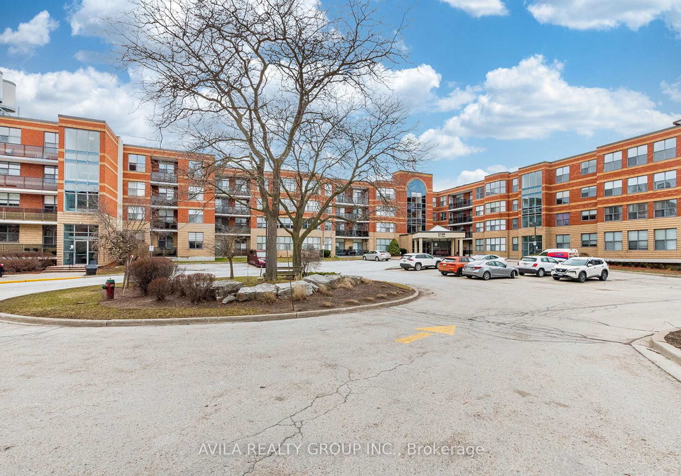 2199-sixth-line-oakville-ontario-w13038556